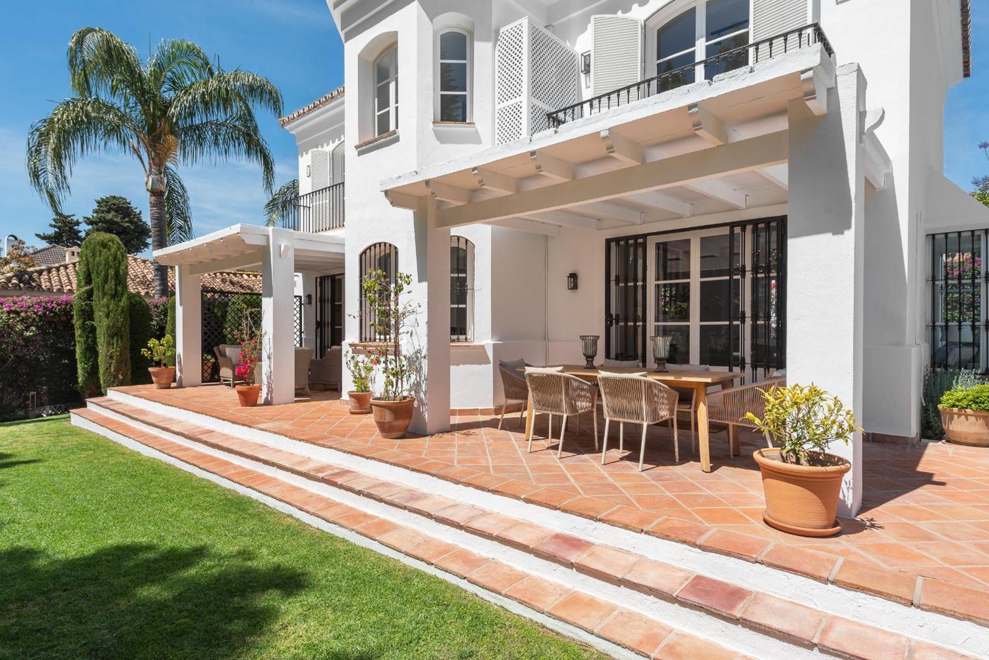 Luxury House With Private Pool And Stunning Interiors * Marbella