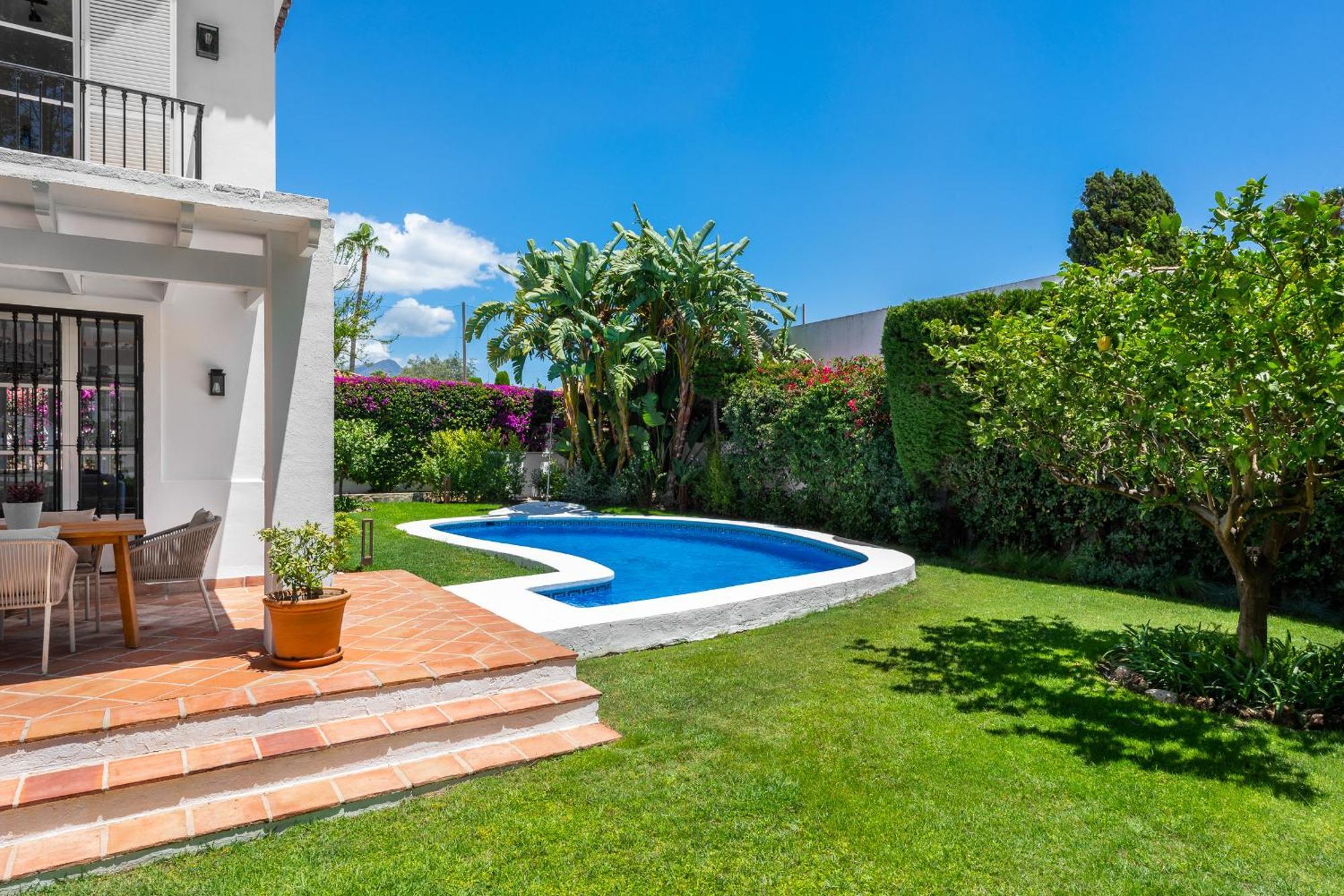 Luxury House With Private Pool And Stunning Interiors Villa Marbella